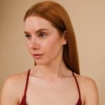 Curved Diamond Bar Necklace - Image 4