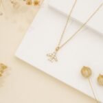 Dainty Natural Diamond Airplane Necklace - 图片 6