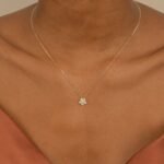 Diamond Flower Necklace - 图片 4