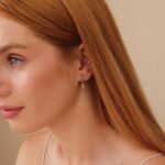 Natural Diamond Initial Charm Huggies - 图片 3