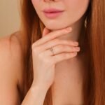 14K Solid Gold Emerald and Natural Diamond Flower Ring - Image 3