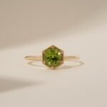 18K Solid Gold Hexagon Peridot Ring - 图片 7