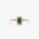 14K Solid Gold Mini Emerald and Diamond Engagement Ring - 图片 4