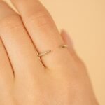 18K Solid Gold Natural Diamond Claw Ring - Image 4