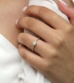 18K Solid Gold Petite Natural Diamond Engagement Ring - 图片 6