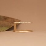 18K Solid Gold Plain and Natural Diamond Line Ring - 图片 3