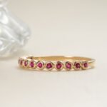 18K Solid Gold Ruby Half Eternity Band - 图片 4