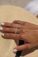 18K Solid Gold Square Labradorite Ring - Image 6