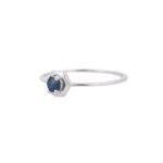 14K Solid Gold Blue Sapphire Stacking Ring - 图片 4