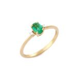 14K Solid Gold Emerald Ring - Image 3