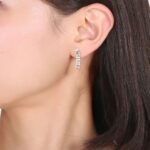 14K White Gold Bar Natural Diamond Earring - 图片 2