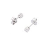 14K White Gold Dainty Natural Diamond Studs - 图片 4