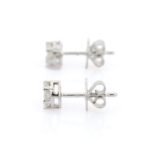 14K White Gold Diamond Studs Earrings - 图片 4