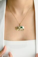 14K Solid Gold Majestic Elephant Emerald Diamond Pendant - 图片 5