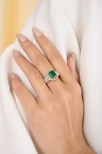 14K Solid Gold Rare Emerald Diamond Solitaire Ring - Image 2