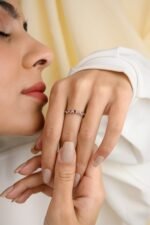 18K Solid Gold Ruby Wavy Dainty Ring - Image 4