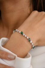 14K Solid Gold Magnificent Emerald & Diamond Tennis Bracelet - 图片 5