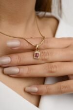 14K Solid Gold Ruby Halo Diamond Pendant - 图片 2
