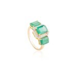 14K Solid Gold Three Stone Emerald Diamond Ring - Image 3