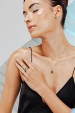 14K Solid Gold Emerald Diamond Three Stone Ring - Image 6