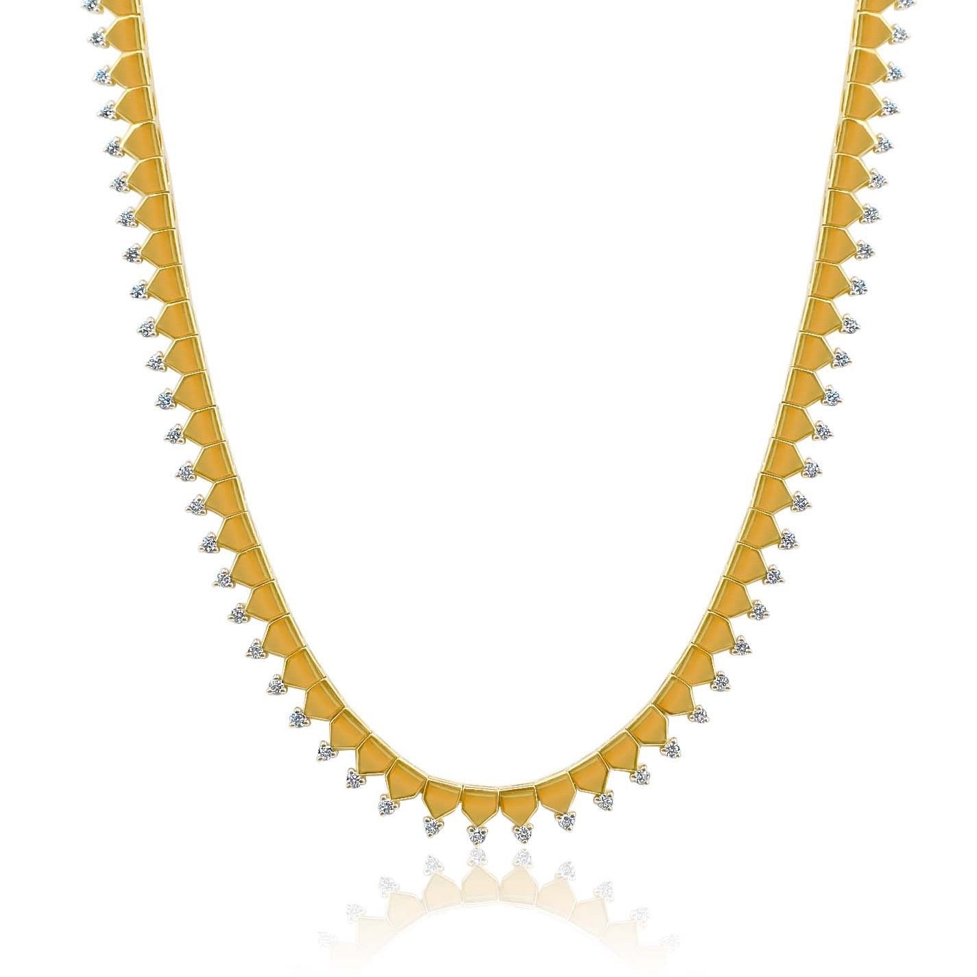 IMG_7039.jpg 18k Gold Moissanite Diamond Prong Shaped Necklace - Image 1