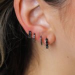 14K Gold Black Moissanite Diamond Fine Line Hoop Earring - 图片 2