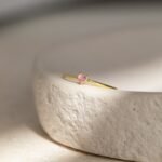 18K Solid Gold Tiny Heart Birthstone Ring - 图片 2