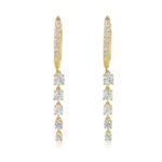 14K 金五梯度爪镶莫桑石钻石环形耳环