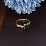 14K Solid Gold Emerald Solitaire Leaf Ring - 图片 3