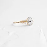 18K Solid Gold Lab-Grown Diamond Ring, 1.01ct. Oval Cut Diamond Ring - 图片 3