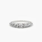14K Gold 7 Stone Diamond Graduated Wedding Ring - Image 6