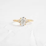 Lady's Slipper Ring, Oval Cut Moissanite Diamond Ring for Women - 图片 6