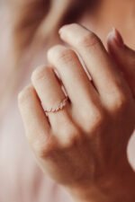 Marquise Shape Pave Diamond Curved Band, Diamond Ring for women, Diamond Ring - 图片 2