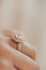 14k Solid Gold Moissanite Diamond Round Brilliant Ring - Image 3