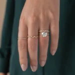 Nova Ring, Round Cut Diamond Engagement Ring - 图片 2