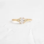 Lady's Slipper Ring, Oval Cut Moissanite Diamond Ring for Women - 图片 2