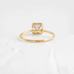 18K Solid Gold Whisper Ring, 1.5ct. Asscher Cut Diamond Moissanite Ring - 图片 5