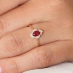 18K Solid Gold Victorian Genuine Ruby Ring - Image 2