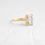 Filament Ring, Emerald Cut Moissanite Diamond 18karat Gold Ring - 图片 6