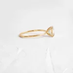 18K Solid Gold Whisper Ring, 1.5ct. Asscher Cut Diamond Moissanite Ring - 图片 4