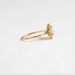 Helio Ring, 0.7ct. Round Cut Diamond Moissanite Engagement Ring - 图片 4