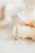 Alternating Baguette and Double Round Diamond Band - Image 5