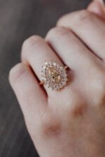 14k Solid Gold Halo Moissanite Diamond Ring - 图片 5
