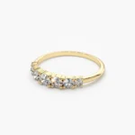 14K Gold 7 Stone Diamond Graduated Wedding Ring - Image 5