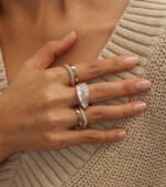 V Shape Wedding band studded with natural diamond in 18k gold - Image 2