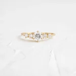 18K Solid Gold Round Cut Lab-Grown Diamond Engagment Ring - 图片 6