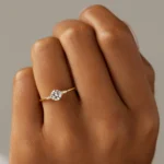 Poppy Seed Ring, 0.41ct. Round Cut Diamond Moissanite Ring - 图片 2