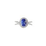 18K Solid Gold Oval Cut Tanzanite And Diamond Ring