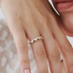 18k Tapered Baguette Diamond Flush Ring - Image 4