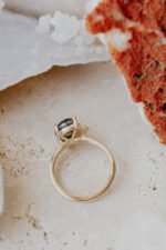 14K Solid Gold Half Moon Galaxy Moissanite Diamond Ring - 图片 3